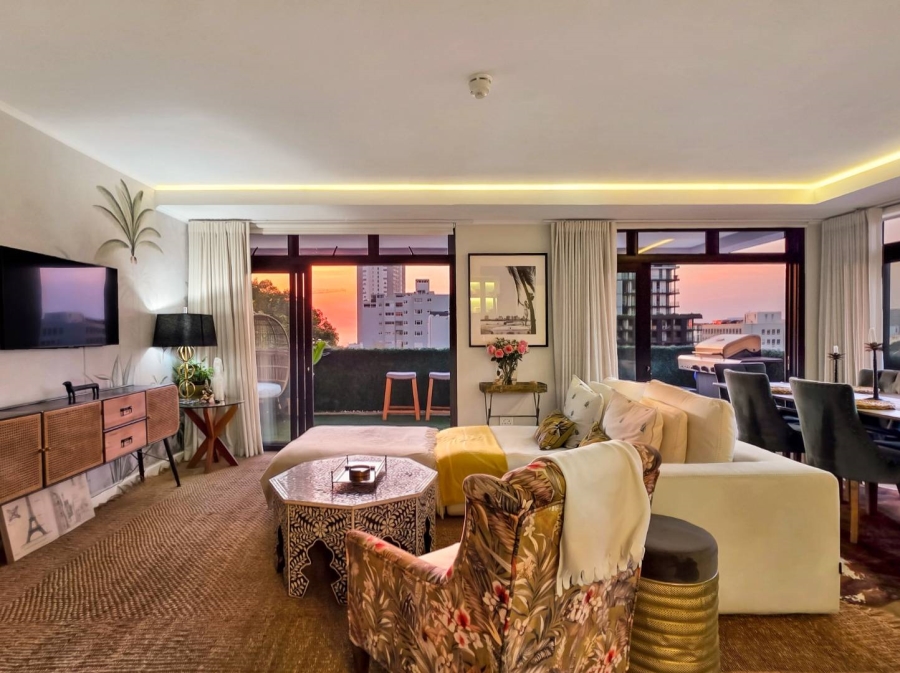 2 Bedroom Property for Sale in Sea Point Western Cape
